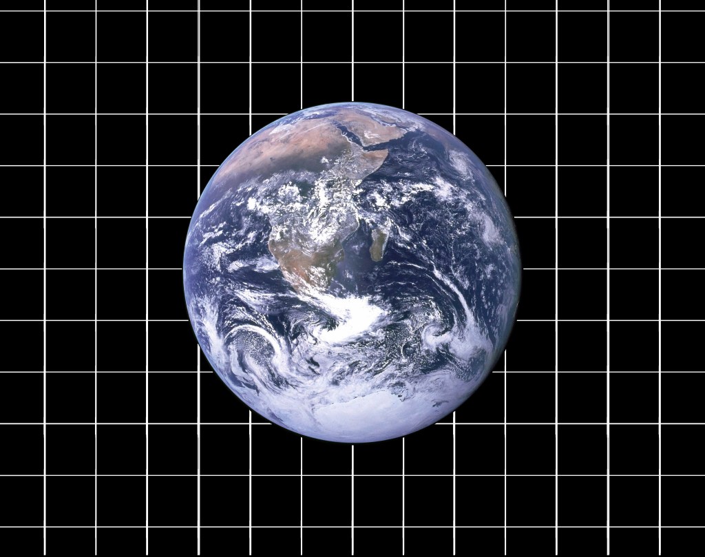 The Flat-Earth/Round-Earth Correspondence